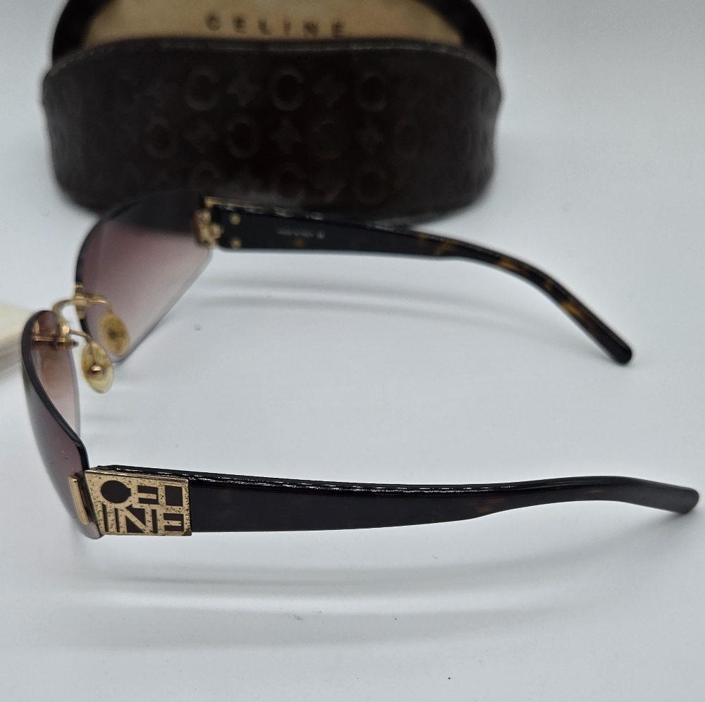 SCE1 - CELINE Sunglasses SC1092 Lens: Brown Frame: Tortoise Brown - Picture 3 of 11